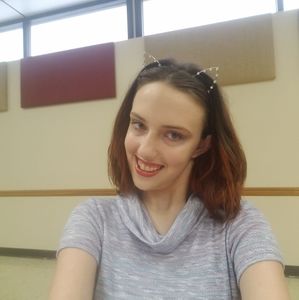 Meet your Posher, Elizabeth